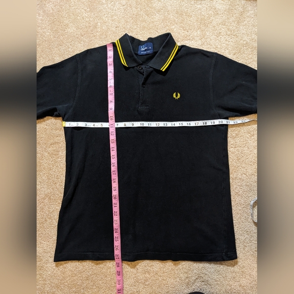 Fred Perry Black Yellow Stripe Twin Tip Short Sleeve Polo Shirt - Picture 4 of 8